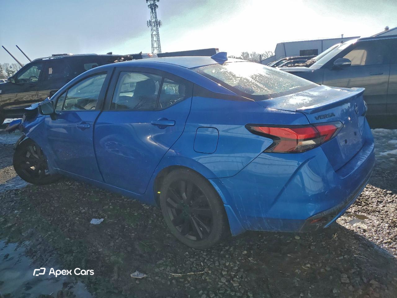 Nissan Versa 2021