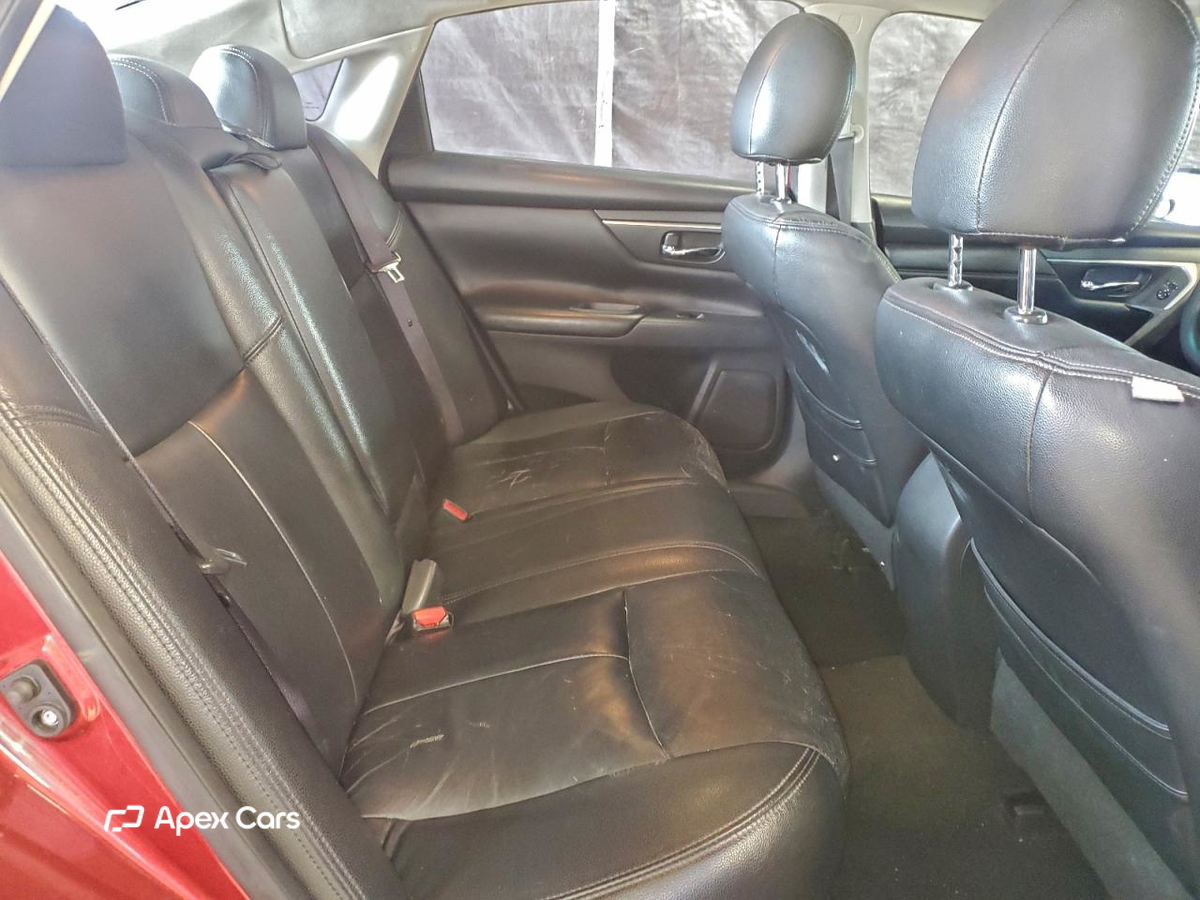 Nissan Altima 2015
