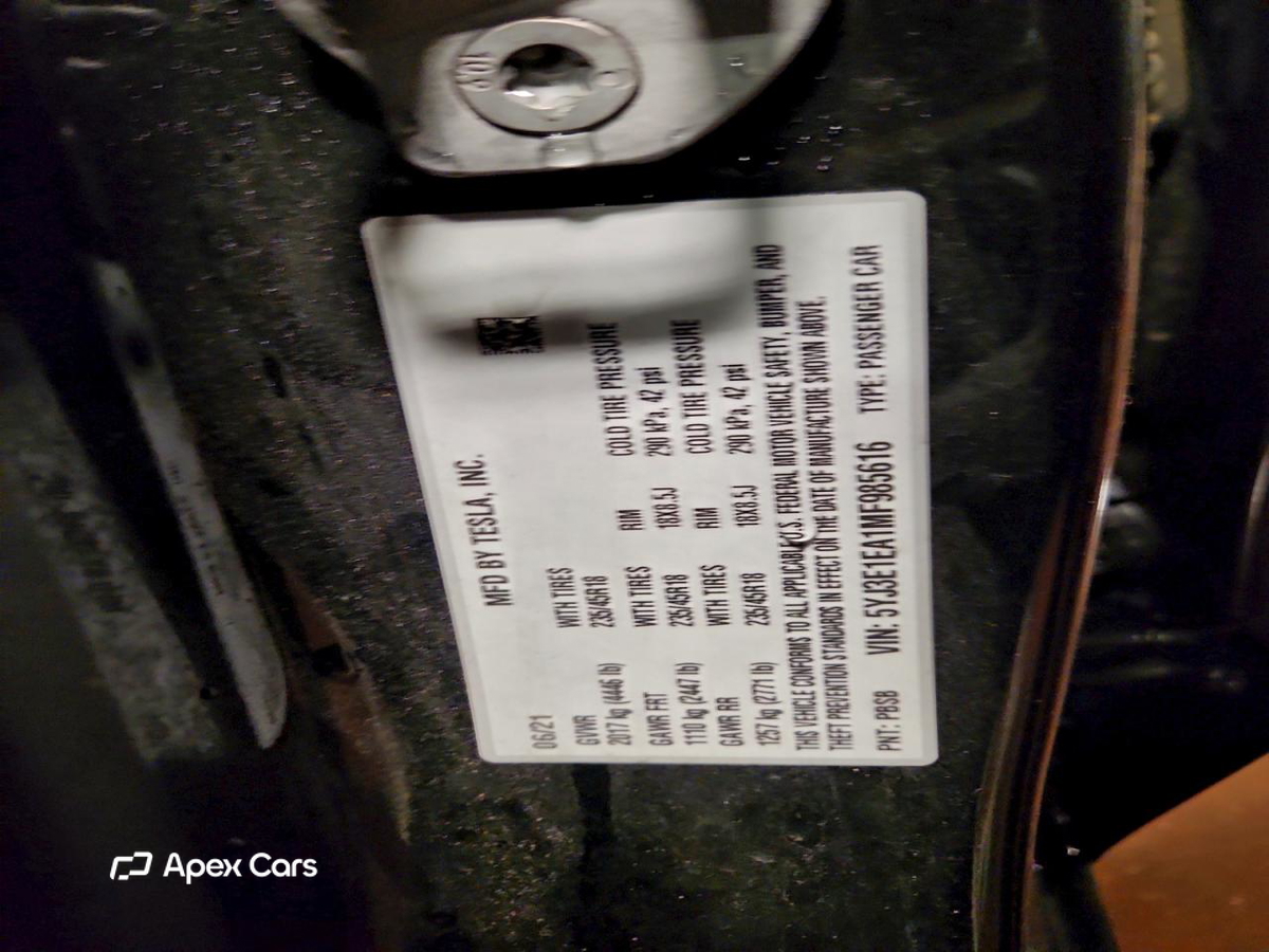 Tesla Model 3 2021