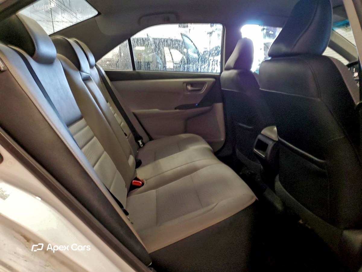 Toyota Camry 2017