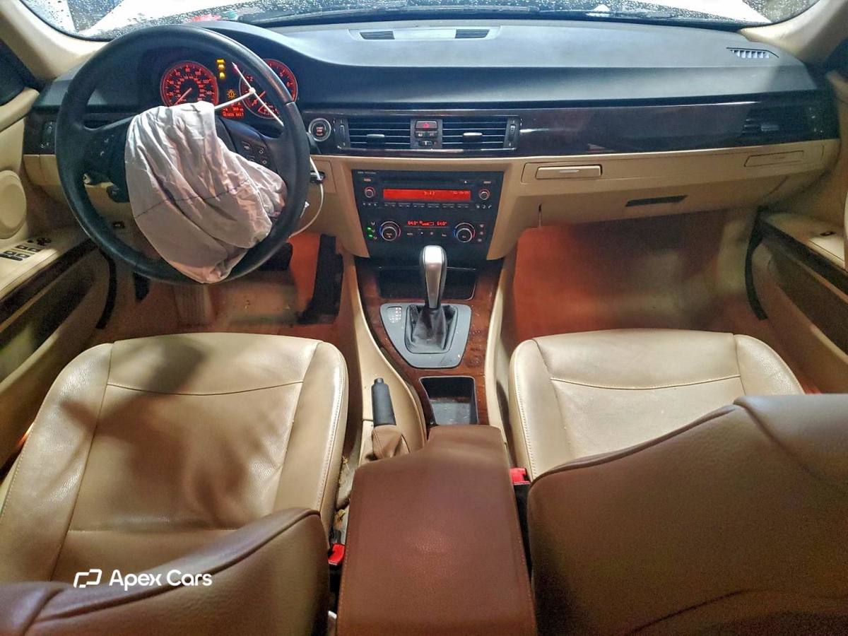 BMW Series 3 2011