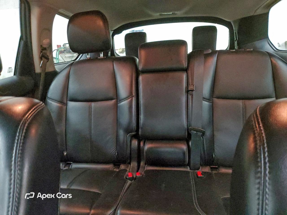 Nissan Pathfinder 2019