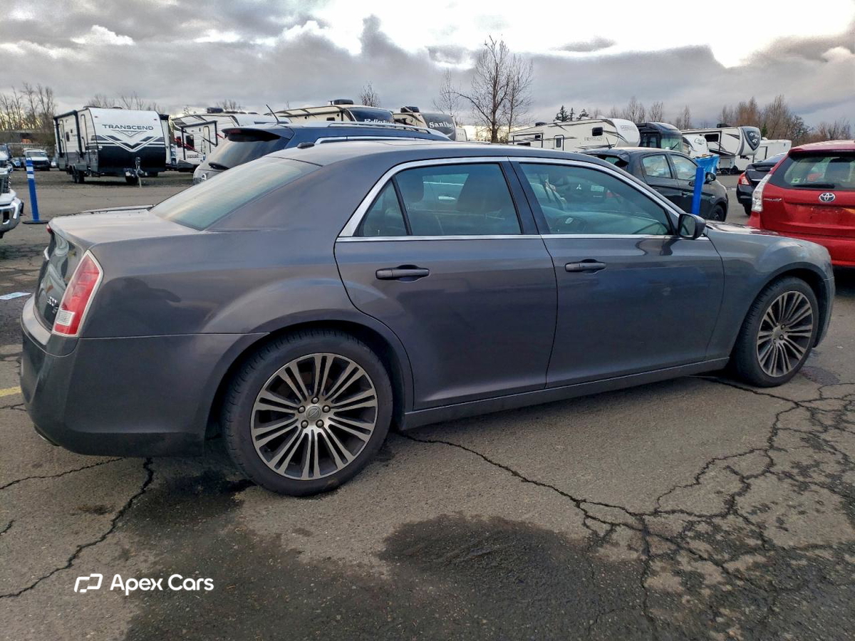 Chrysler 300 2014