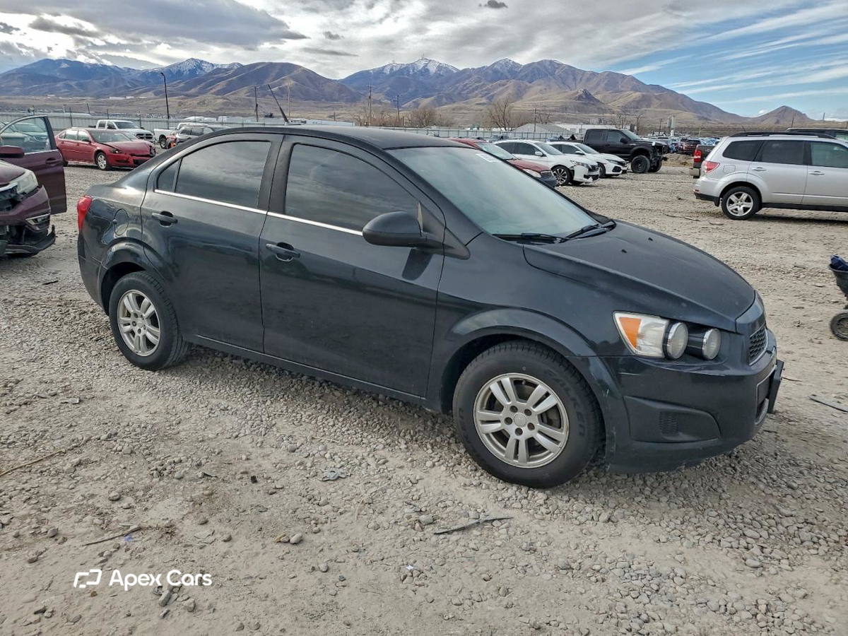 Chevrolet Sonic 2013