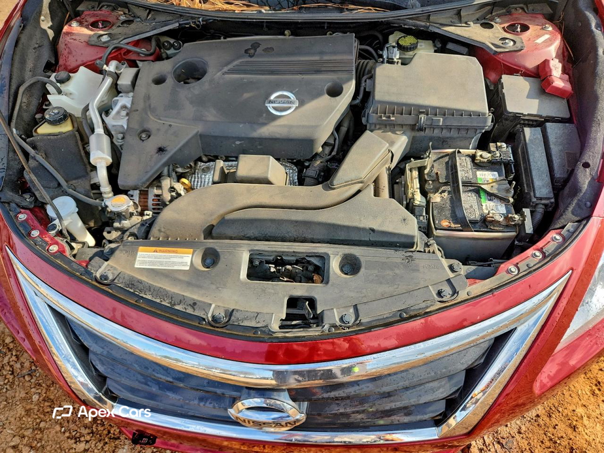 Nissan Altima 2015