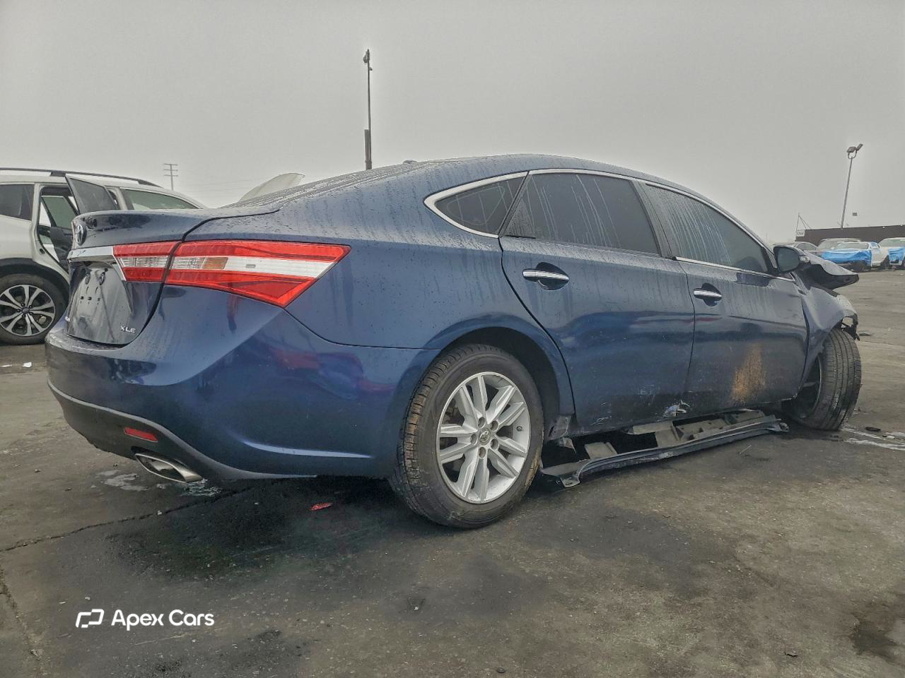 Toyota Avalon 2015