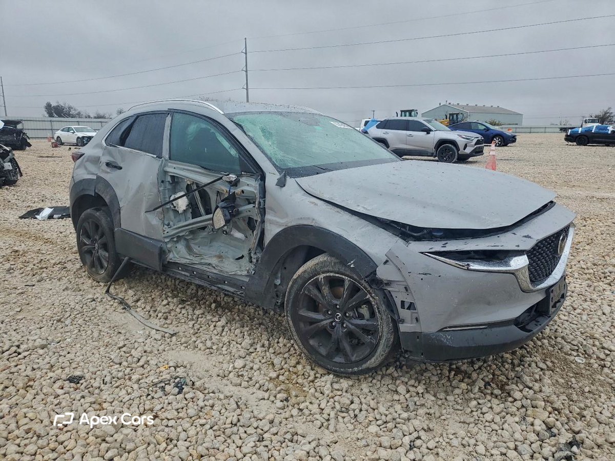 Mazda CX-30 2025