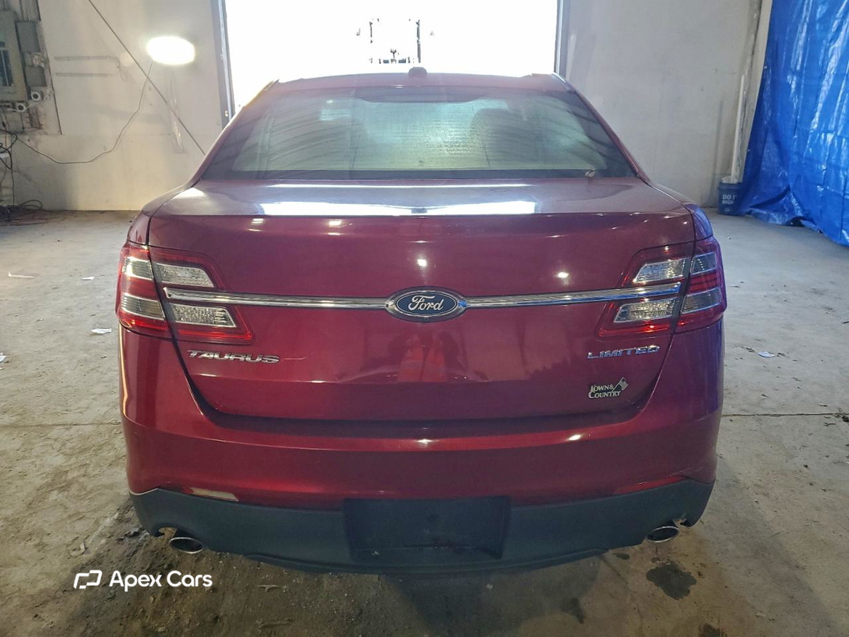 Ford Taurus 2017