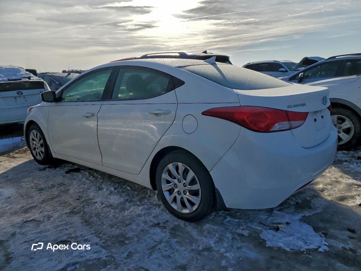 Hyundai Elantra 2013