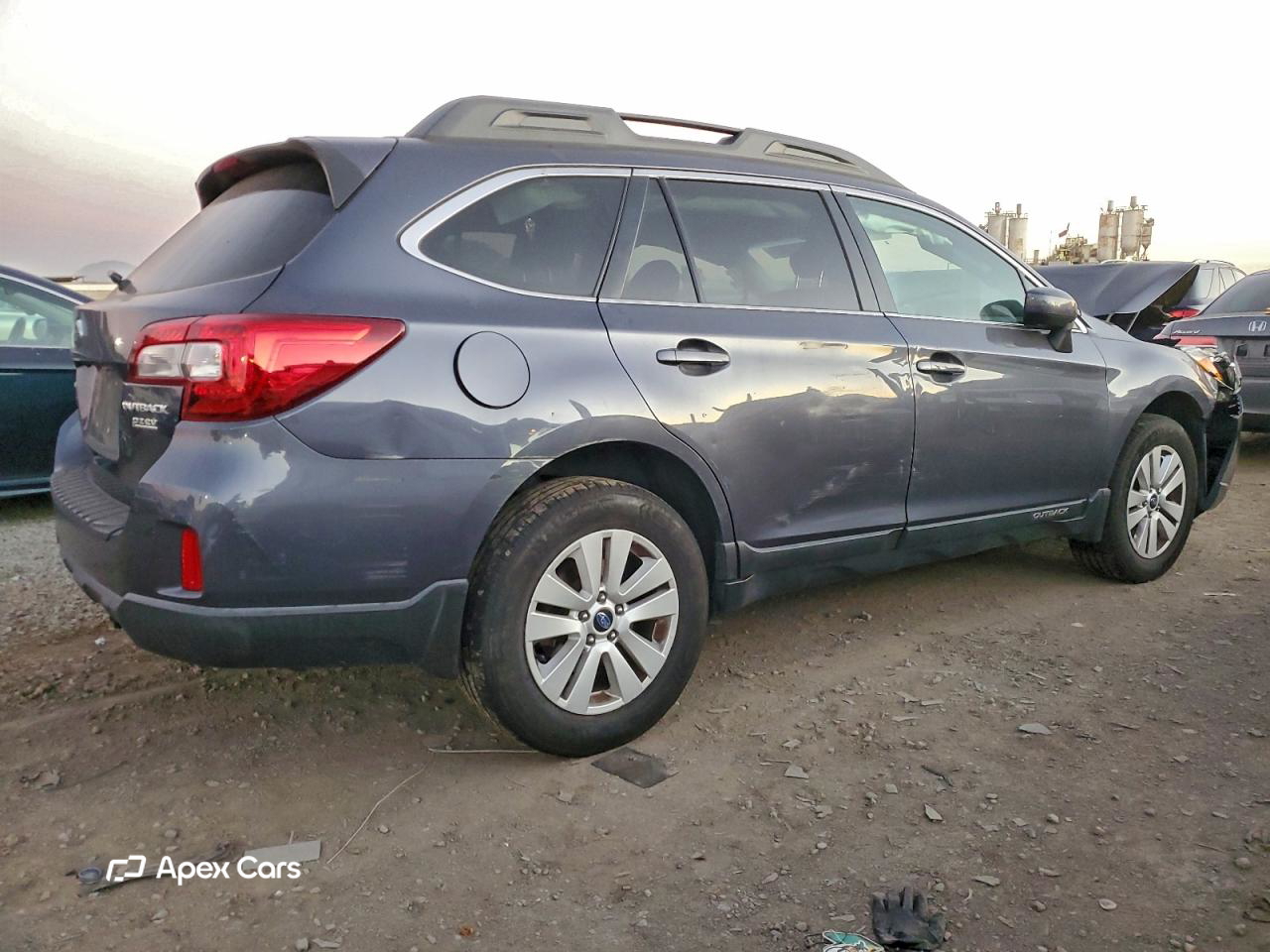 Subaru Outback 2015
