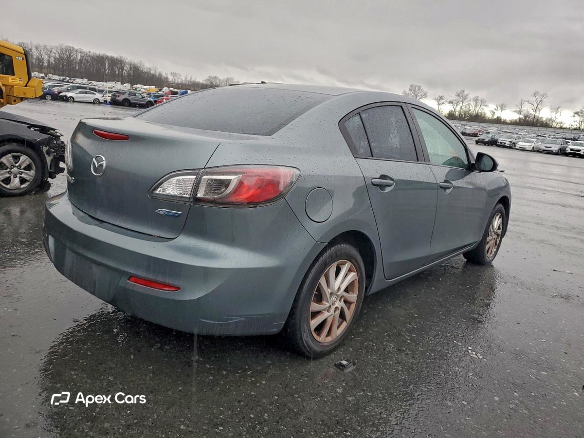 Mazda 3 2012