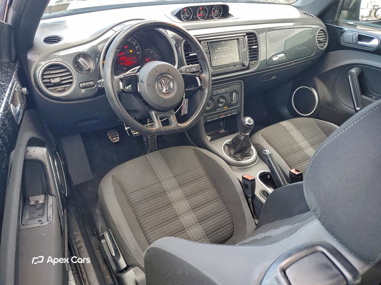 Volkswagen Beetle 2012