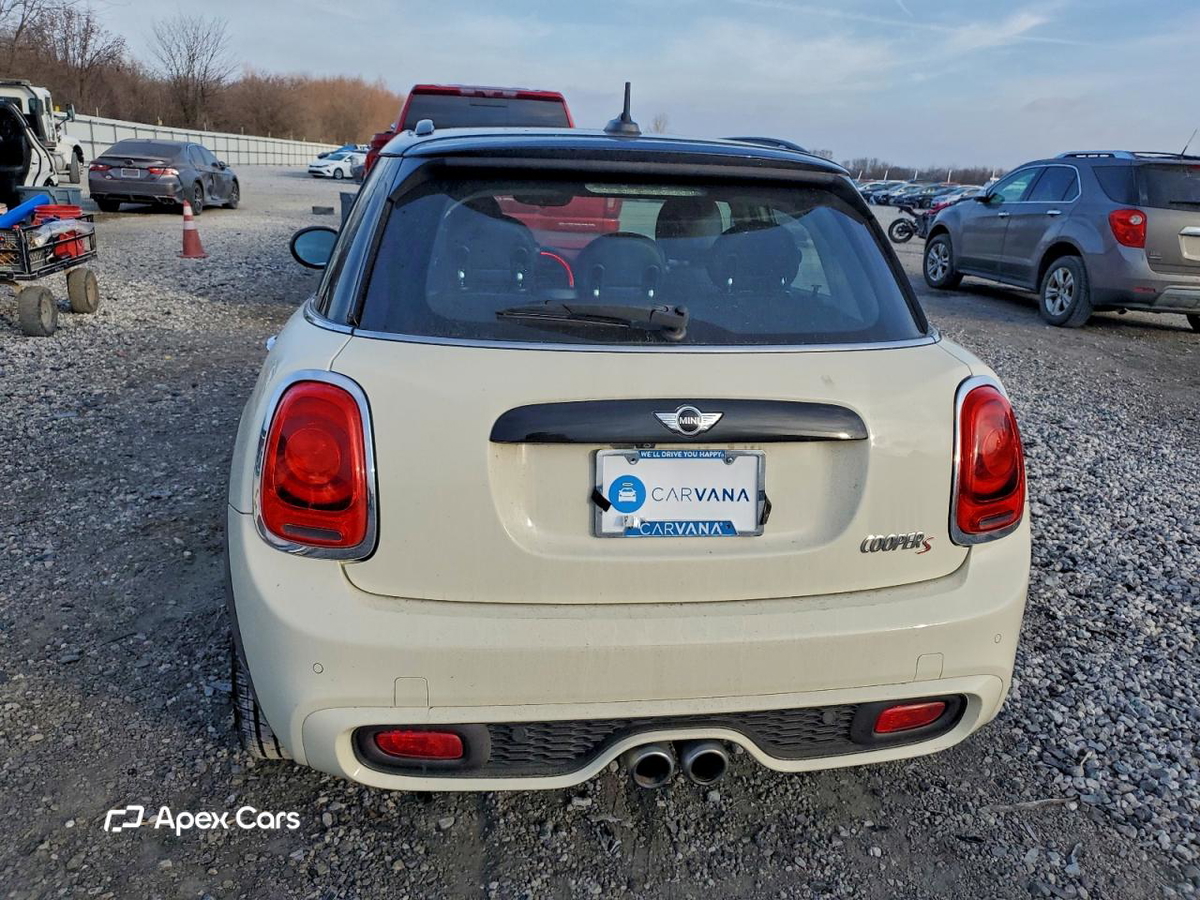 MINI Cooper 2016