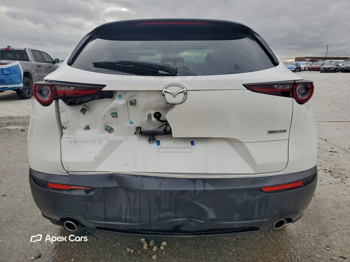 Mazda CX-30 2025