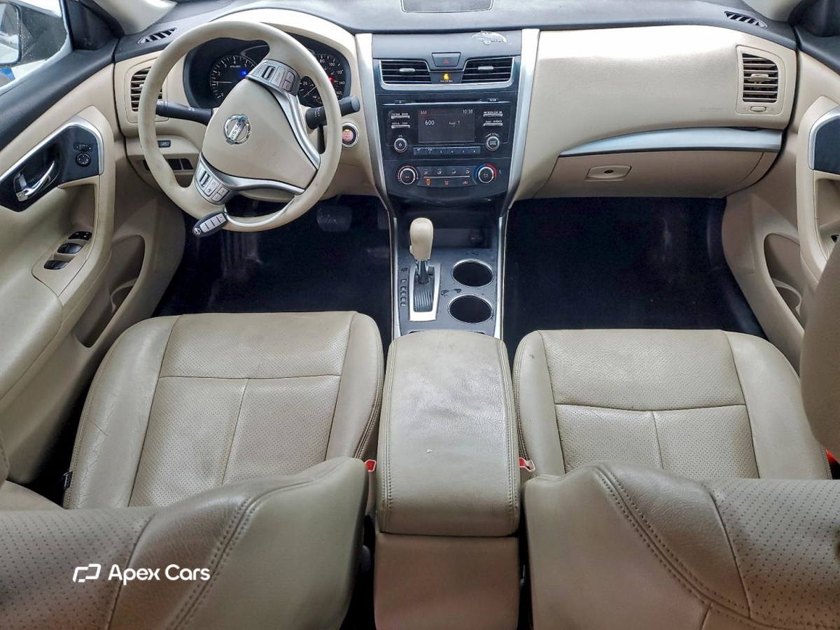Nissan Altima 2015