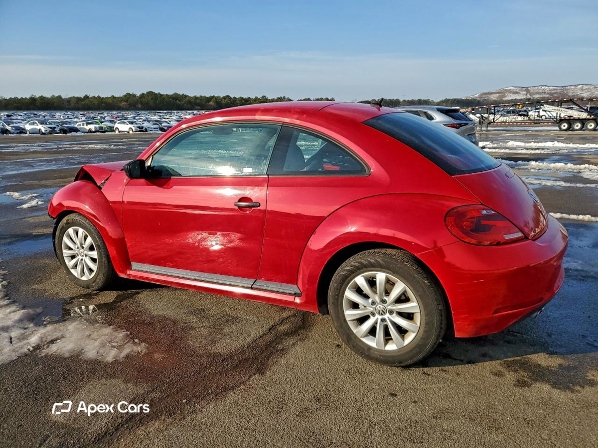 Volkswagen Beetle 2015