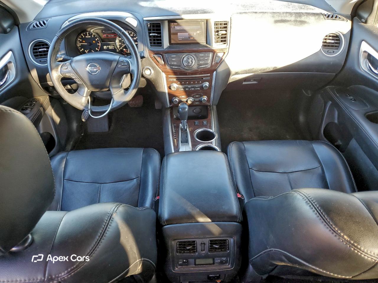 Nissan Pathfinder 2015
