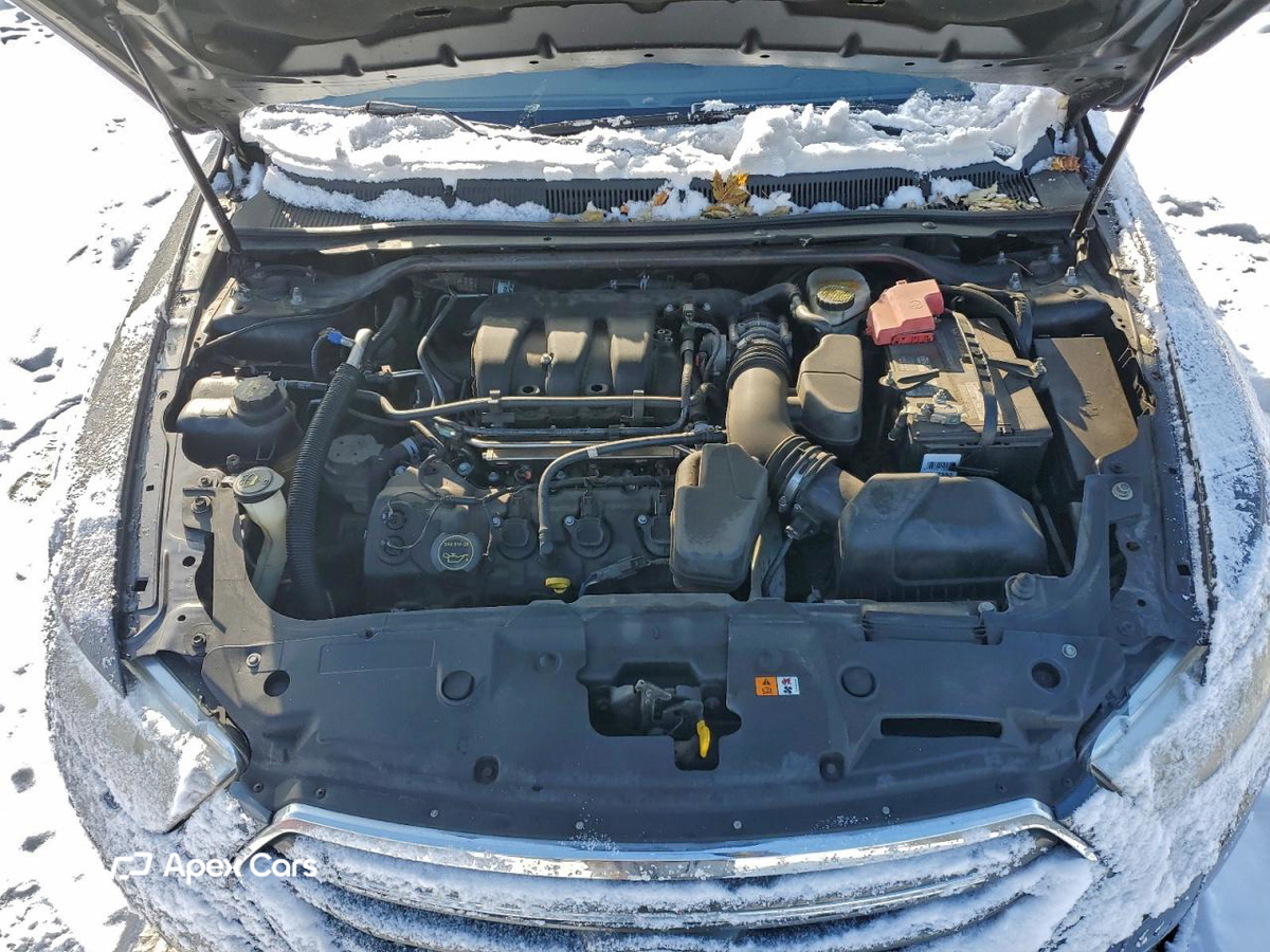 Ford Taurus 2015