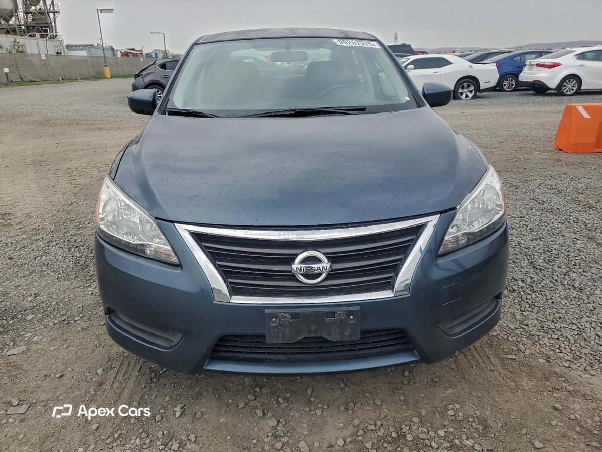 Nissan Sentra 2015