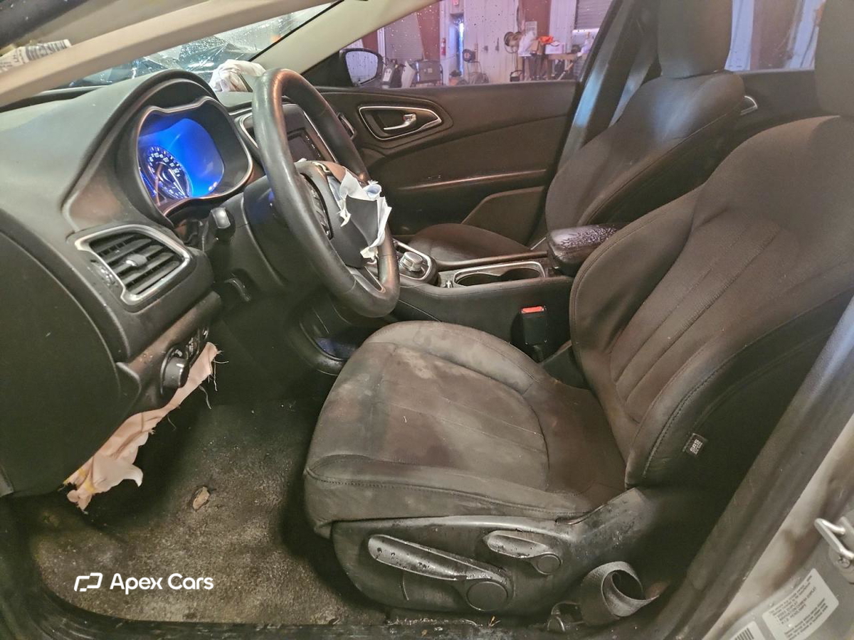 Chrysler 200 2015