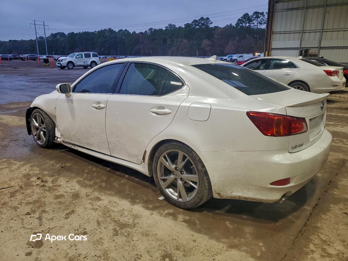 Lexus IS 2010