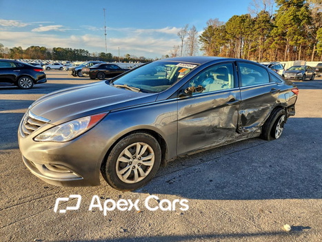 Hyundai Sonata 2011 - Image 1 of 13