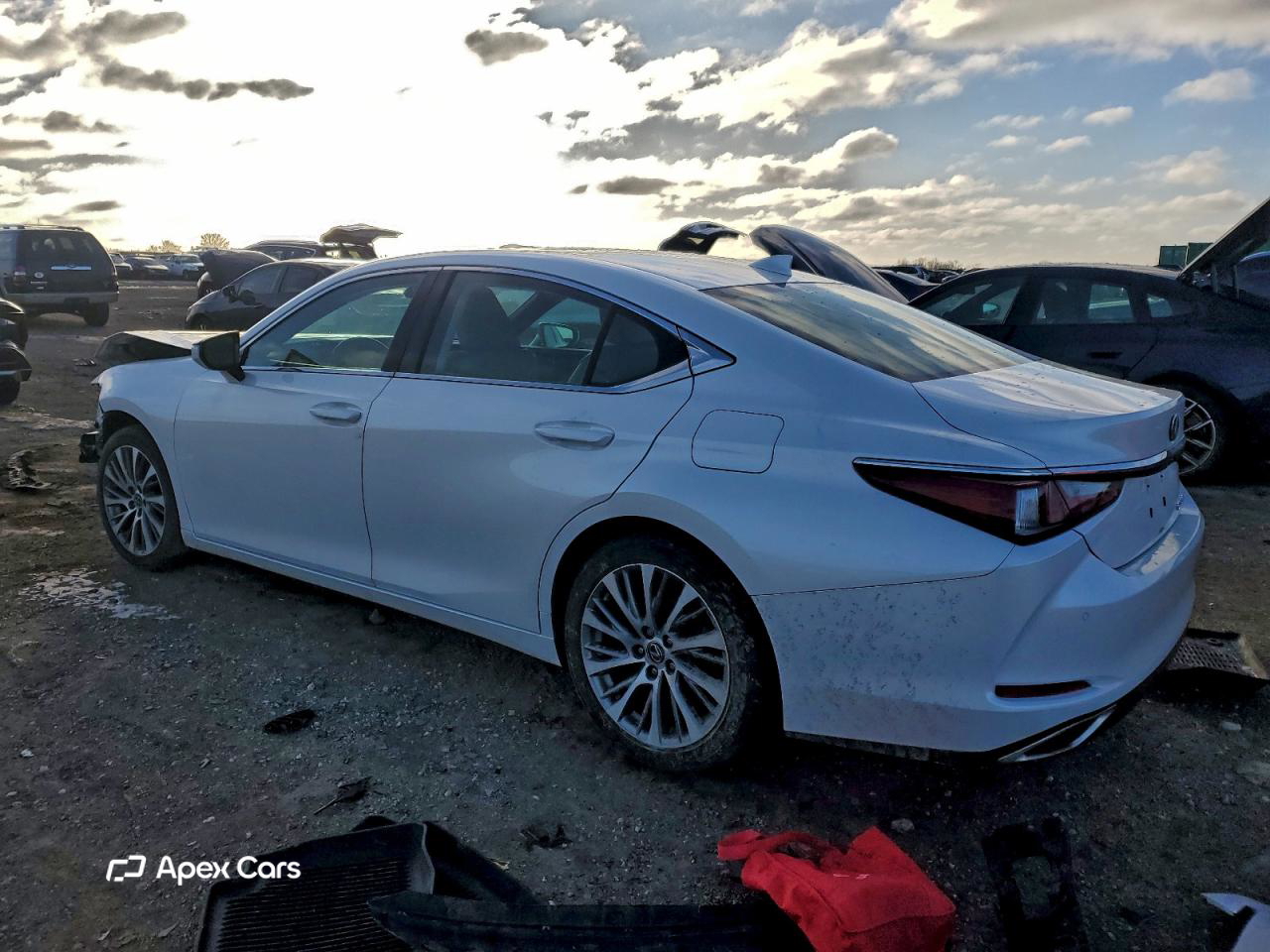 Lexus ES 2020