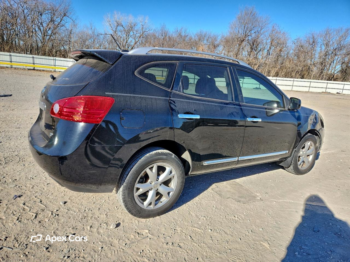 Nissan Rogue 2011