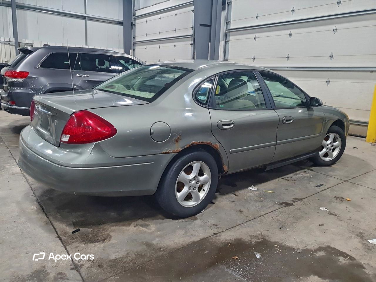 Ford Taurus 2001