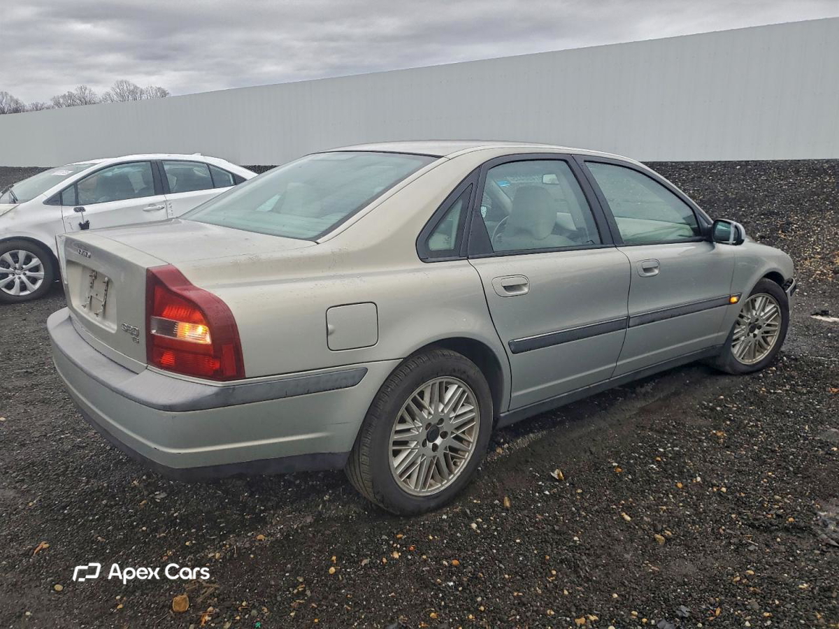 Volvo S80 2002
