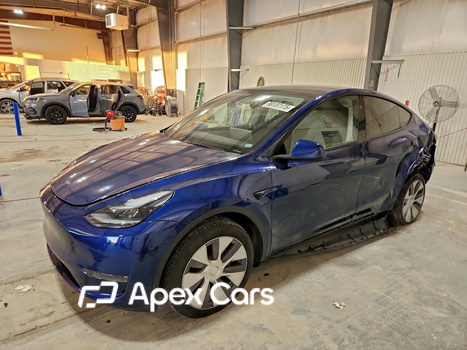 Tesla Model Y 2024 - Zdjęcie 1 z 12