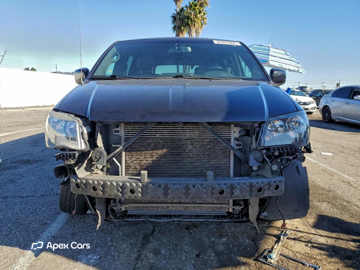 Dodge Caravan 2015