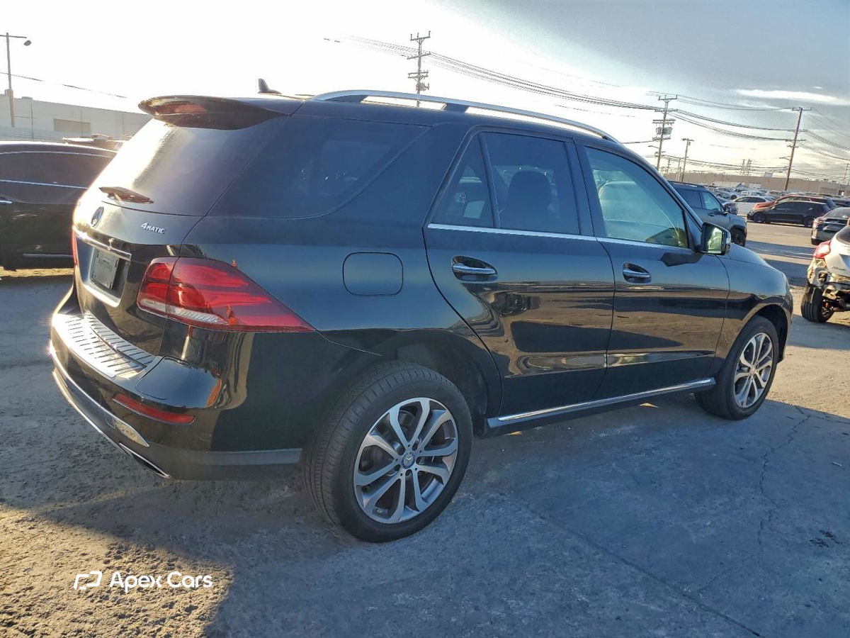 Mercedes-Benz GLE 2017