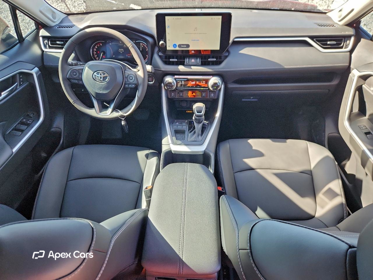 Toyota RAV 4 2025