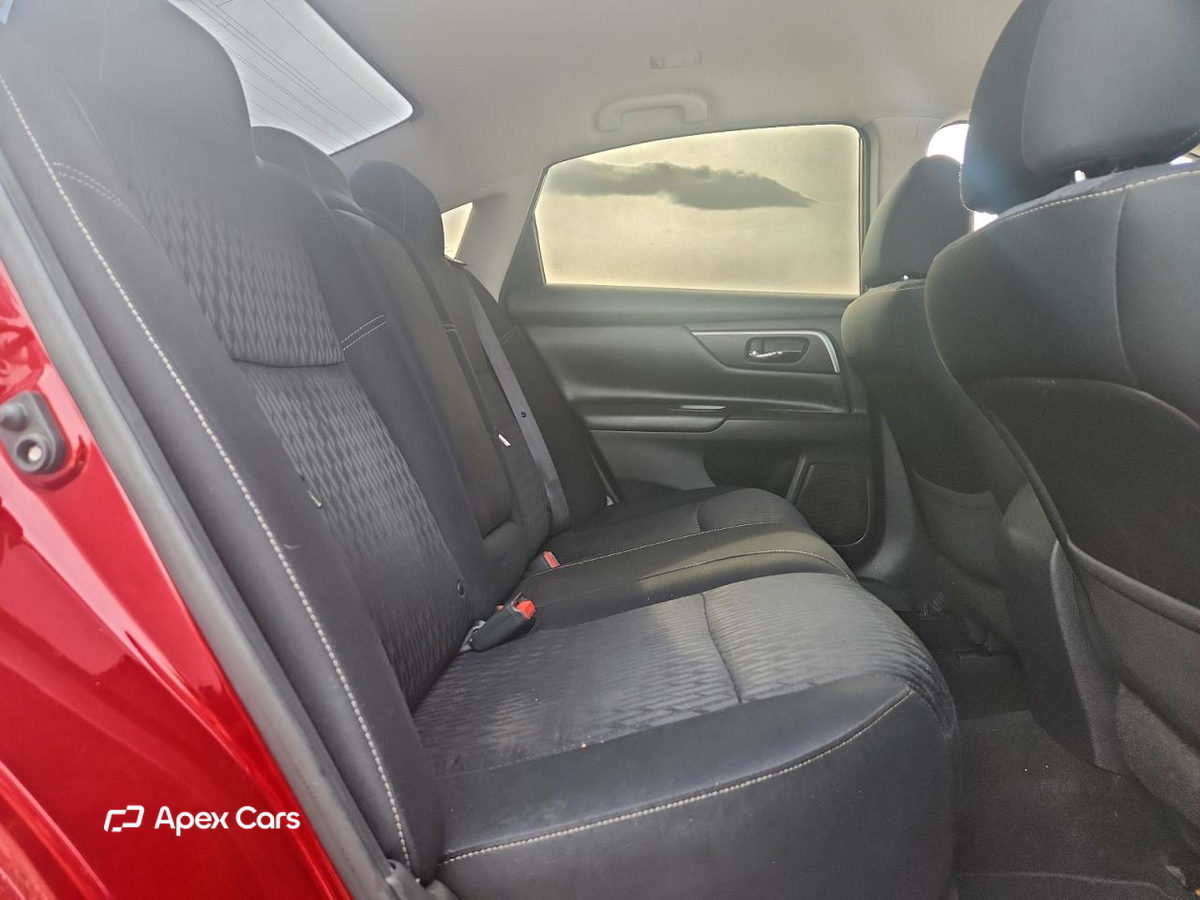Nissan Altima 2017