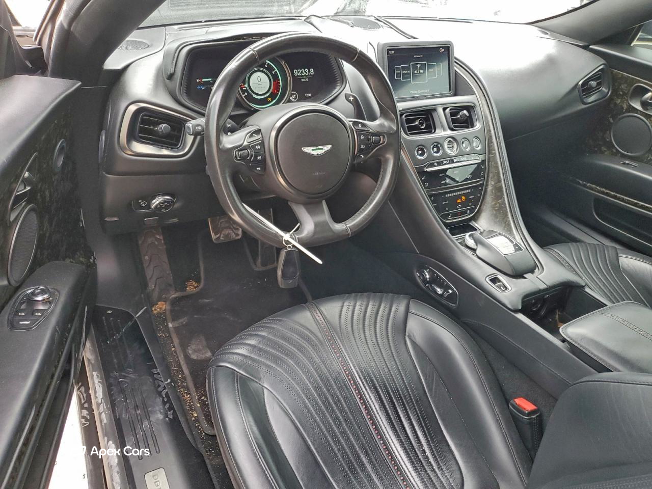 Aston Martin DB11 2019