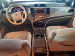 Toyota Sienna 2012