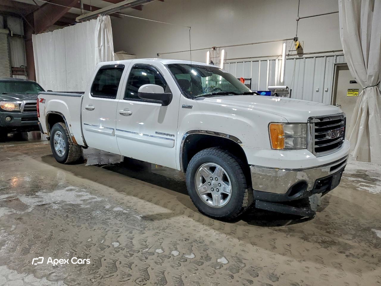 GMC Sierra 2011