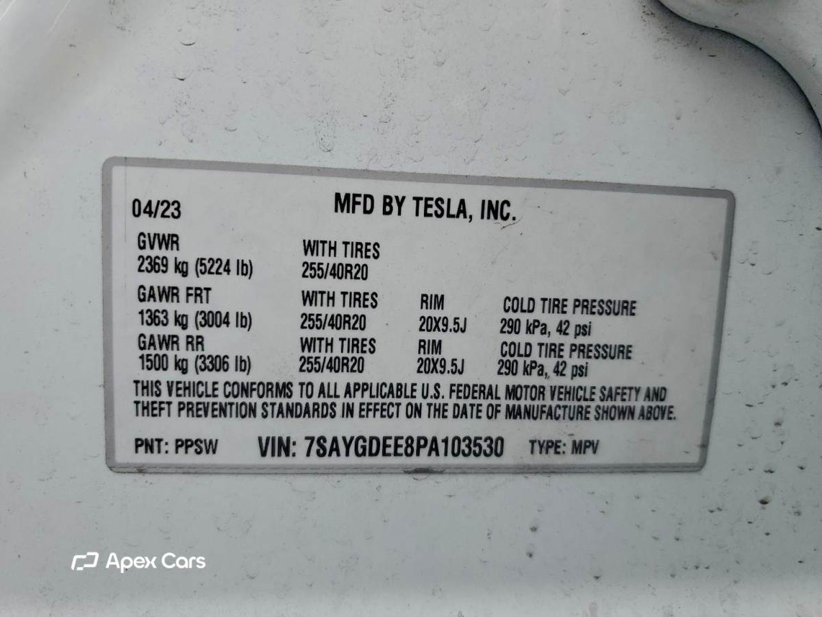 Tesla Model Y 2023