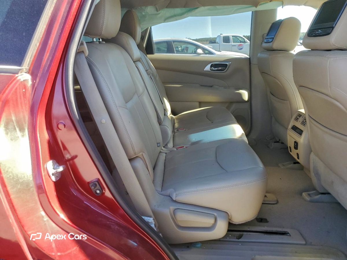 Nissan Pathfinder 2015