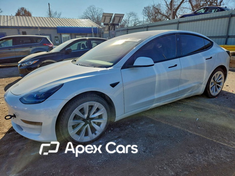 Tesla Model 3 2021 - Image 1 of 12