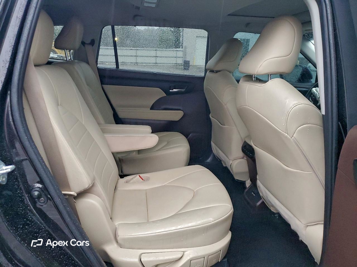 Toyota Highlander 2020