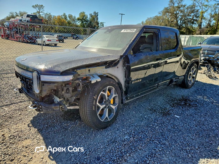 2022 Rivian R1T - Image 1 of 5