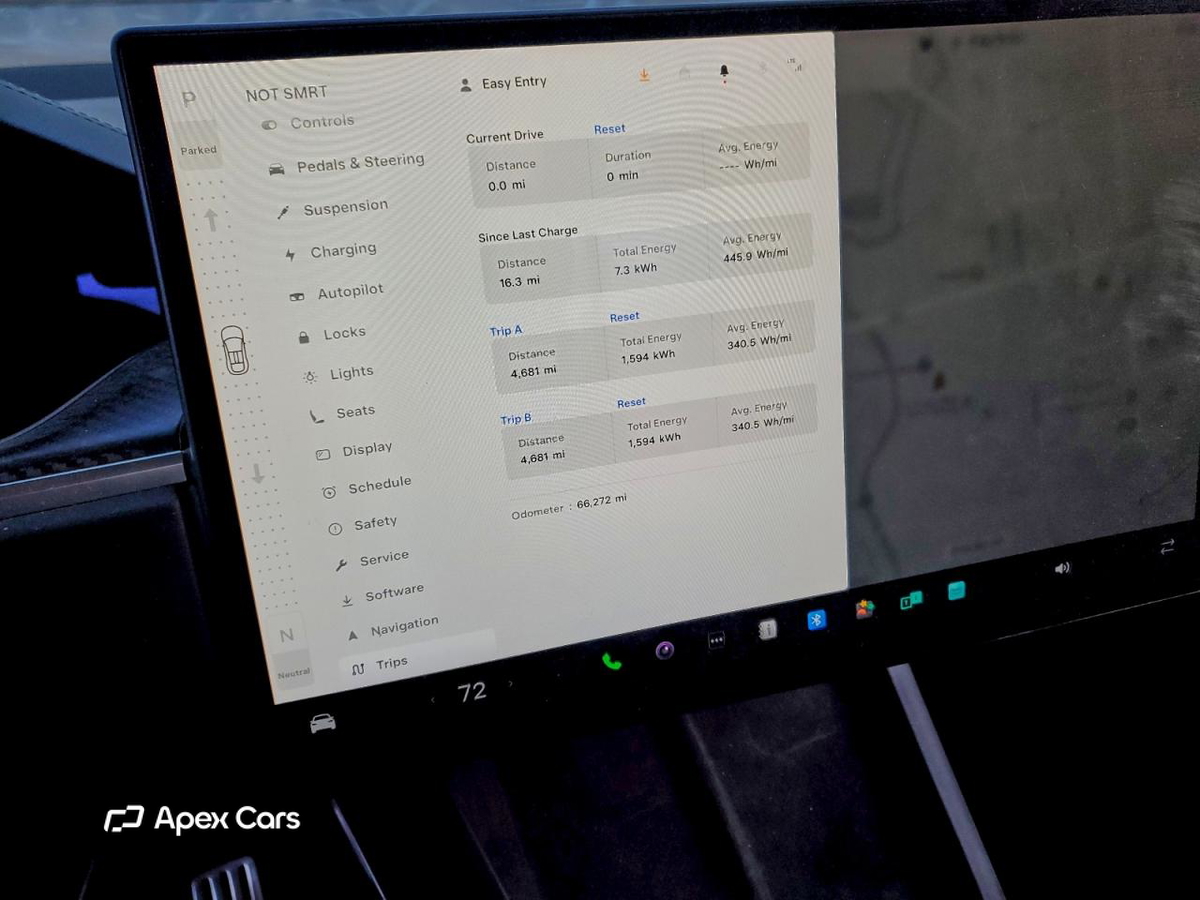Tesla Model X 2022