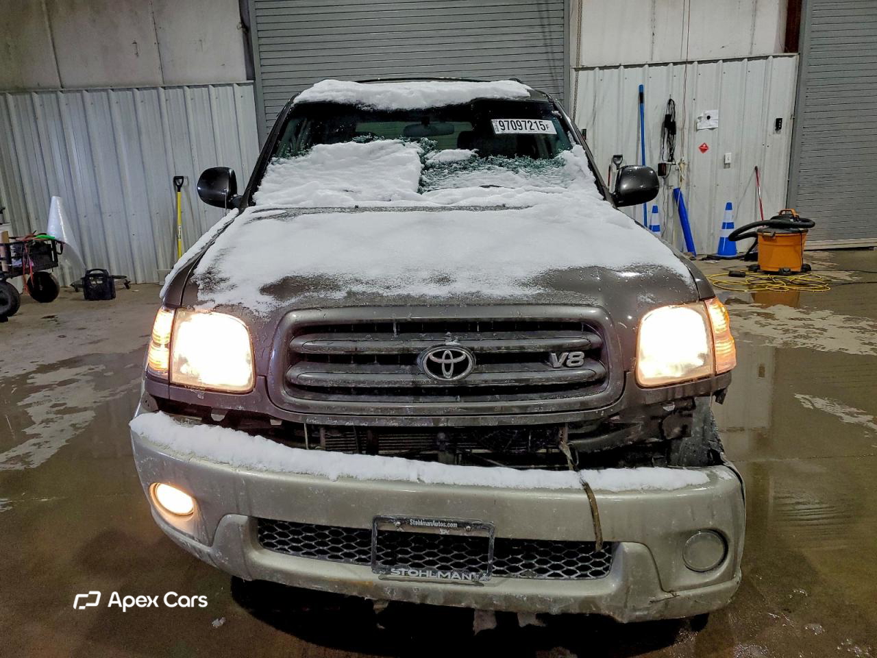Toyota Sequoia 2004
