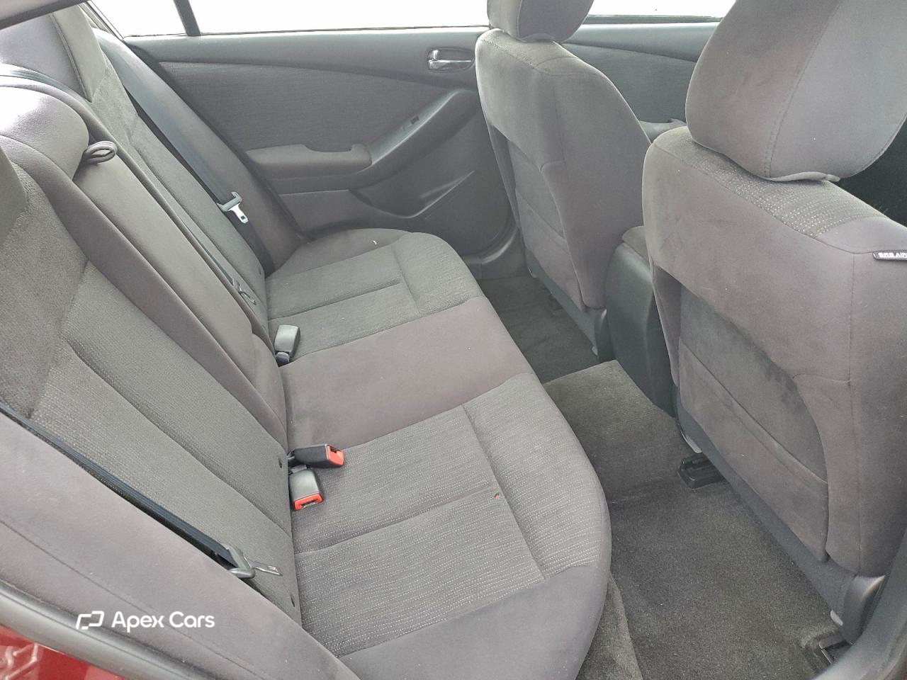 Nissan Altima 2012