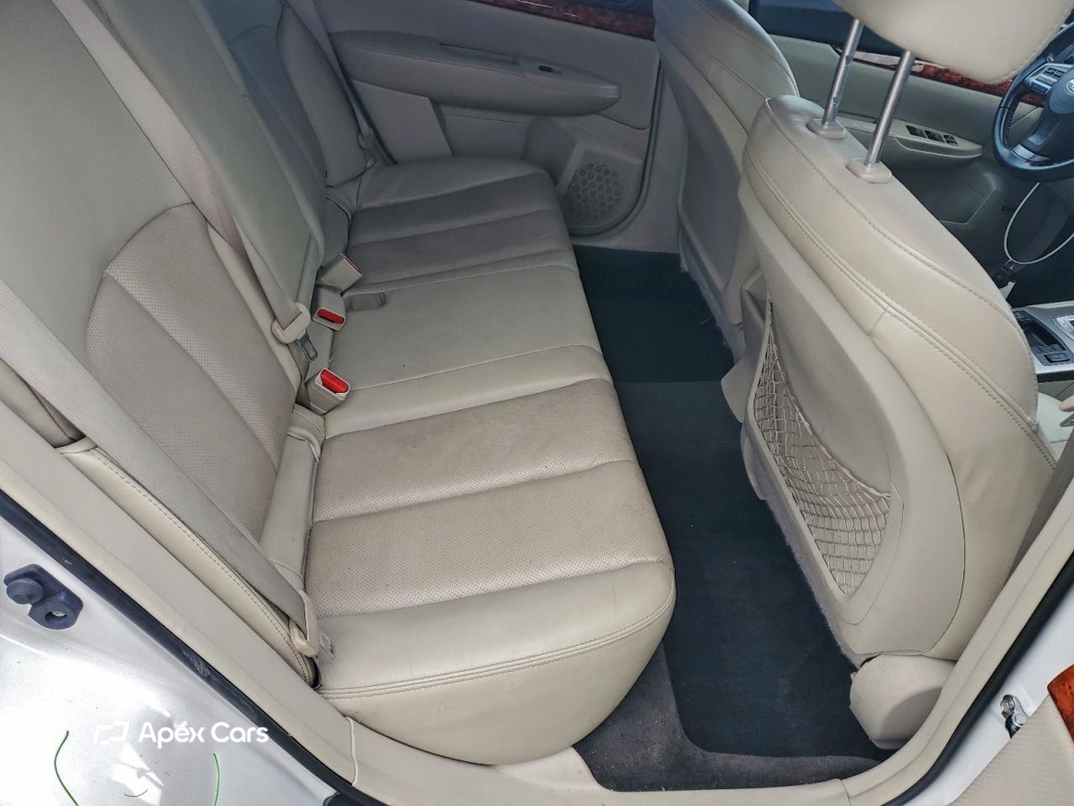 Subaru Legacy 2012