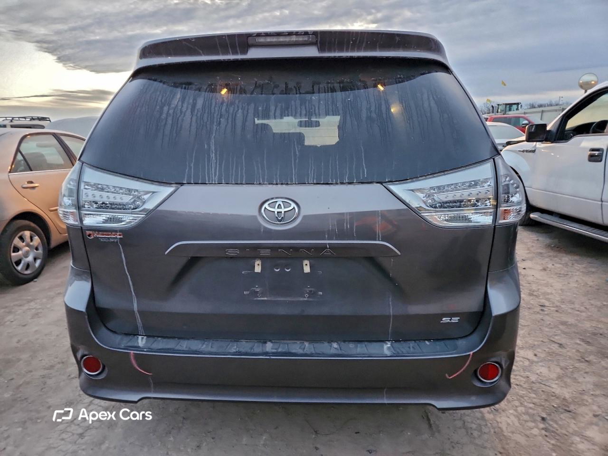 Toyota Sienna 2017