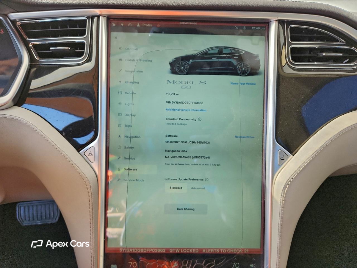 Tesla Model S 2013