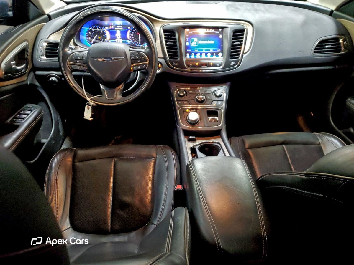 Chrysler 200 2015